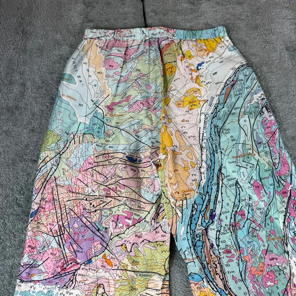 ME369 Mila Lace Button Down Top & Cora Pants Size Map Print XS Matching Set